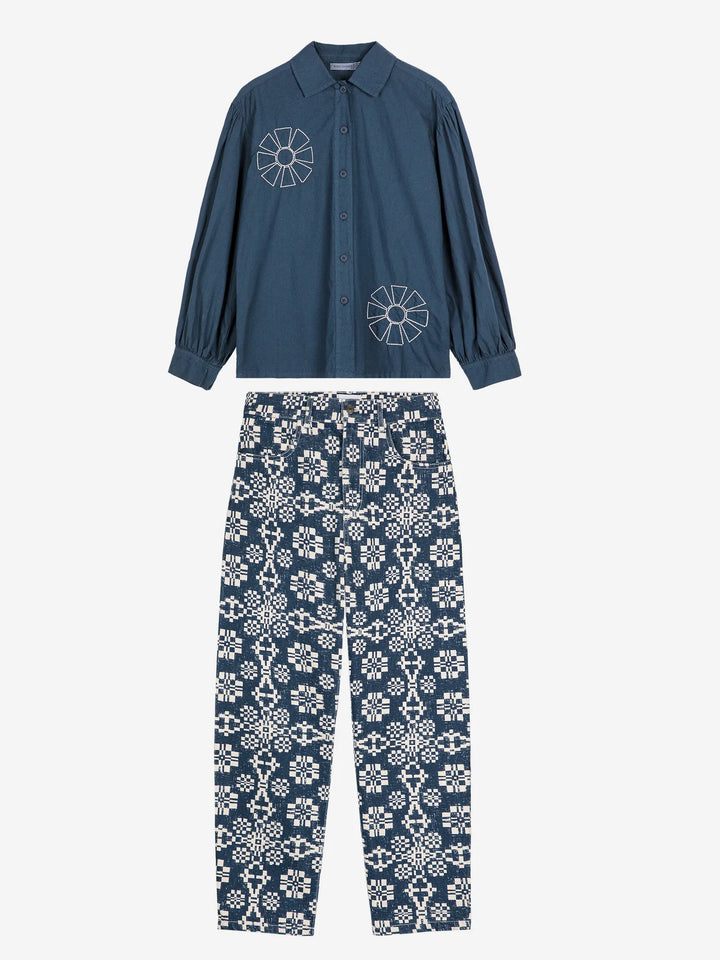 Allover denim look