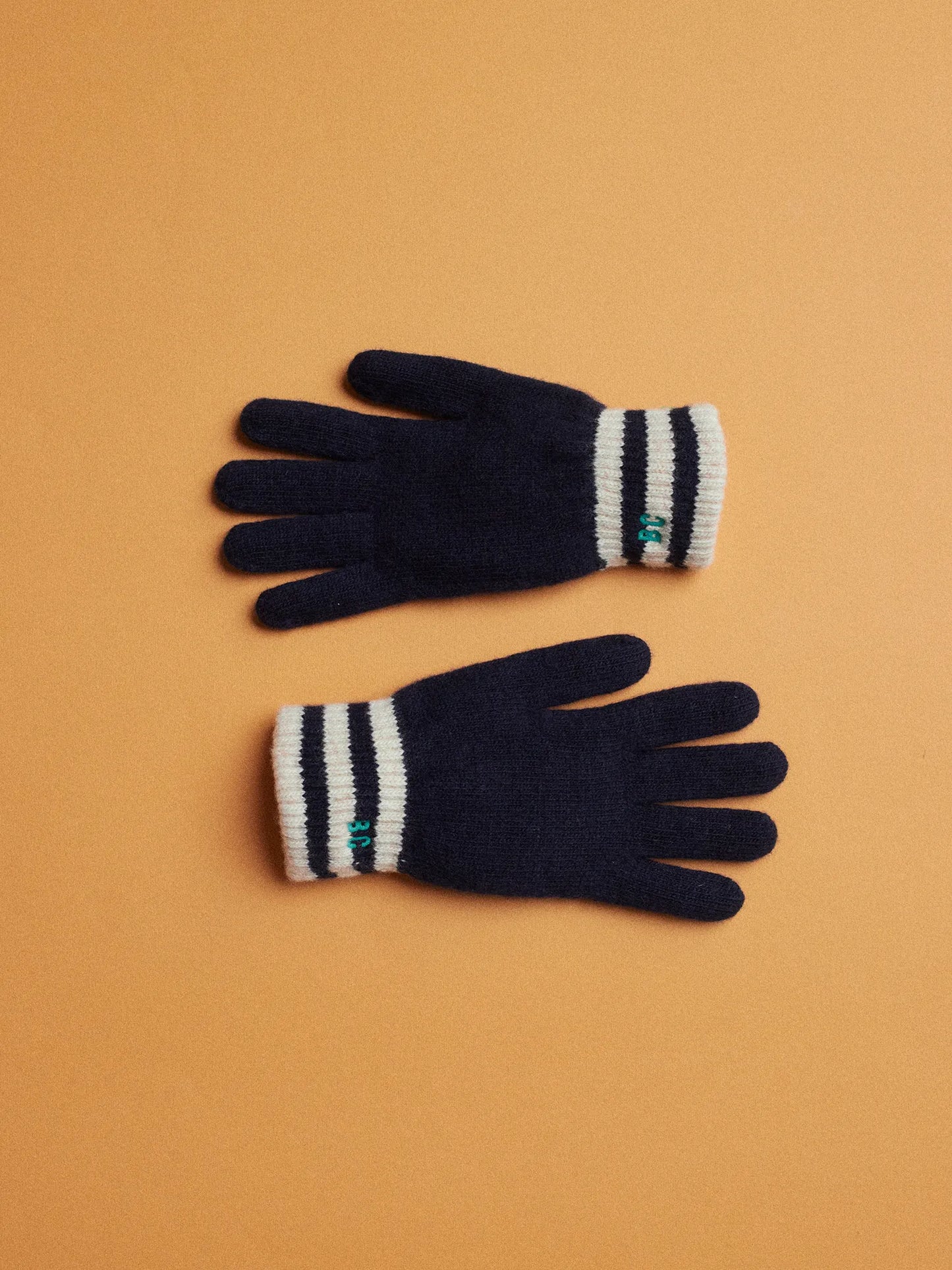 Mr Pencil knitted gloves