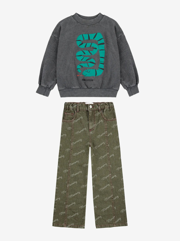 Memory all over denim pants look