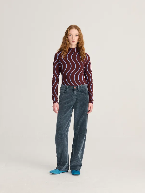 Psicodelic stripes all over turtleneck top