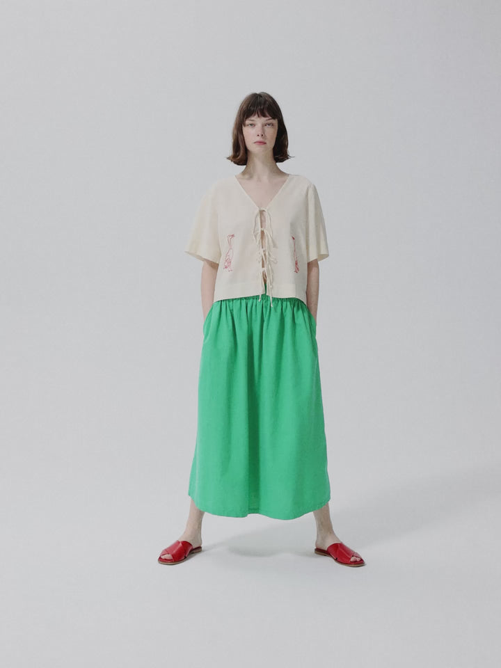 Embroidery tied blouse