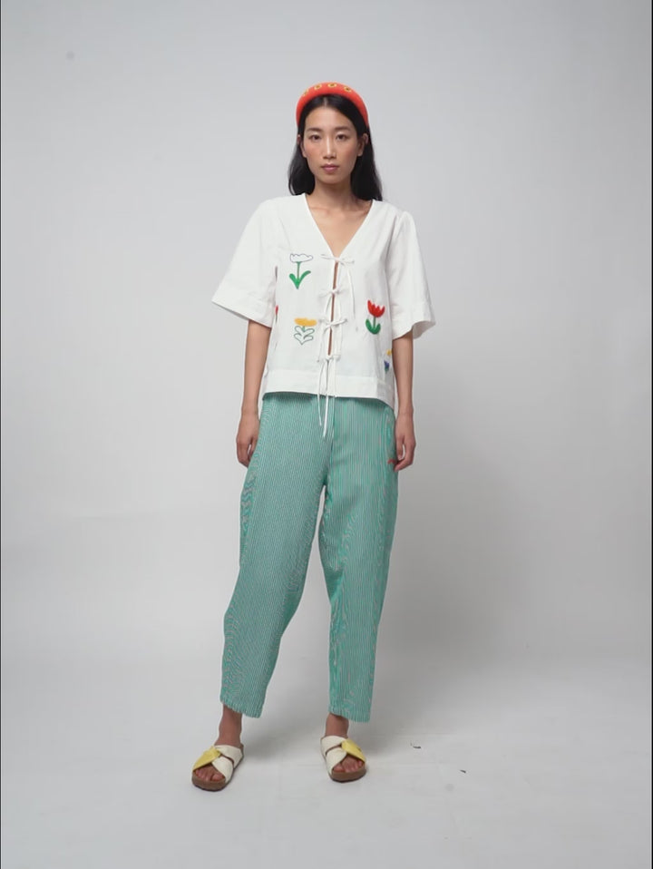 Garden embroidery tie blouse