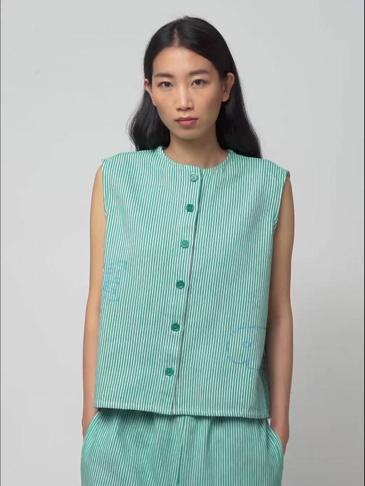 Luchy fish embroidery shirt