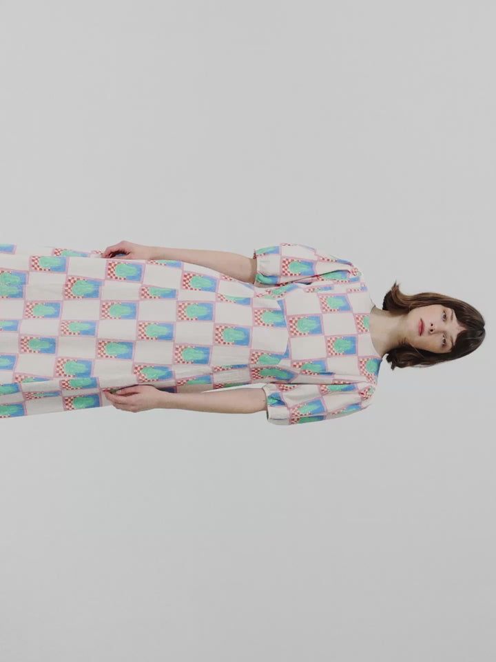 Kleid mit Puffärmeln Simple Pear