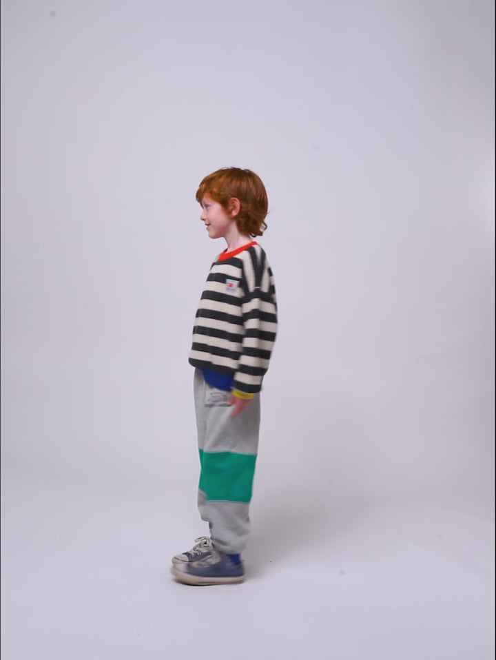 Smiling stripes jumper