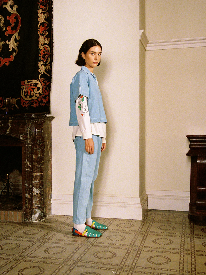 Simple pear high waist jeans