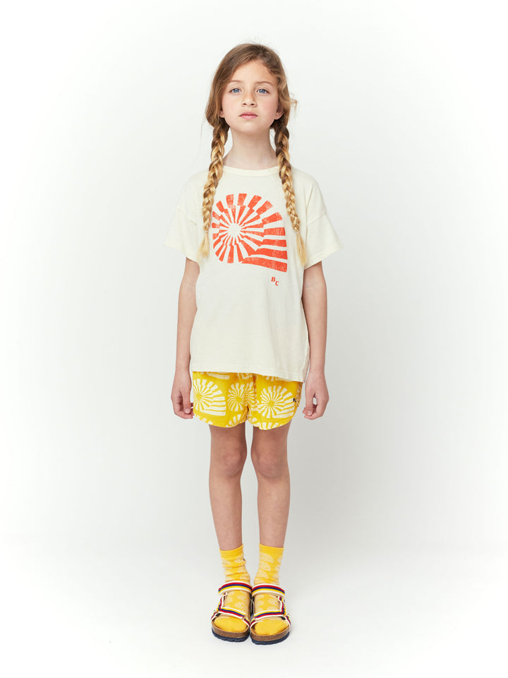 Seashell all over woven shorts