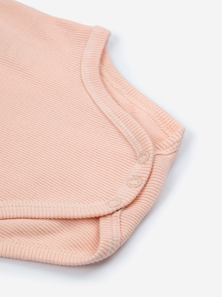 Pelican sleveless body