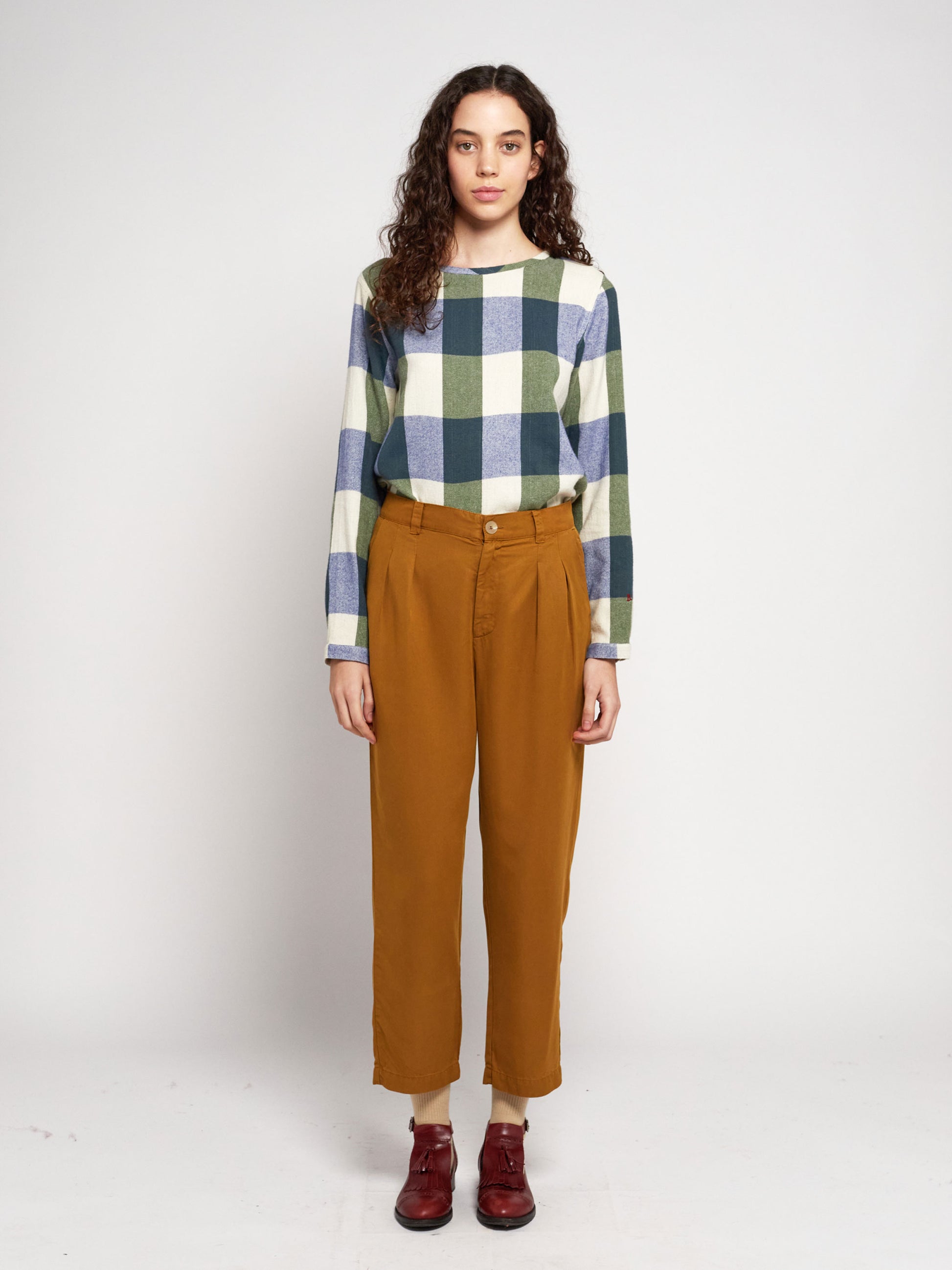 Pleated Trousers with Insert Pockets